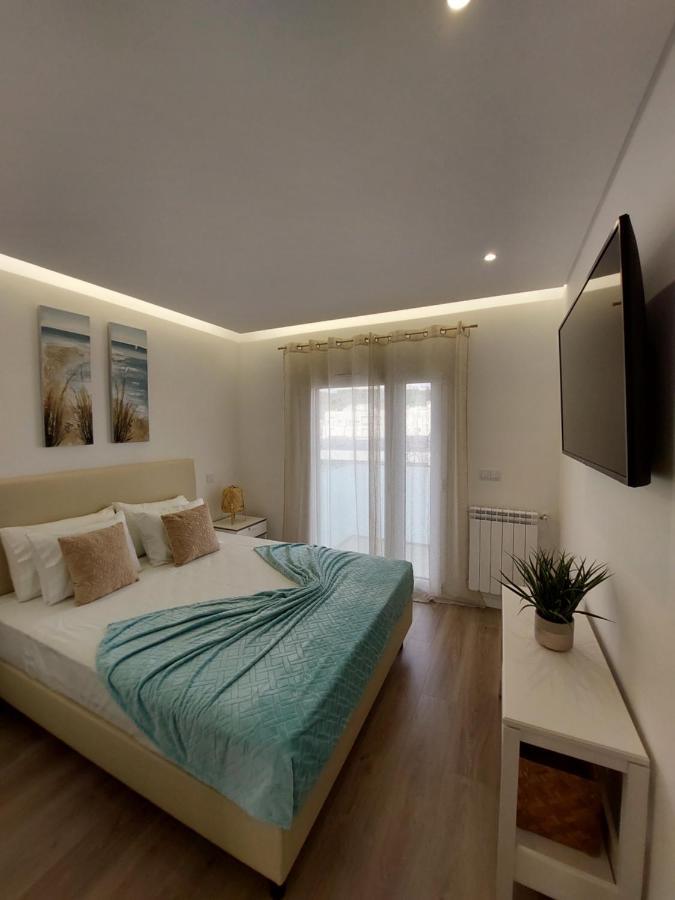 Beach Life Apartment, New, Elegant And Cozy Nazaré Eksteriør billede