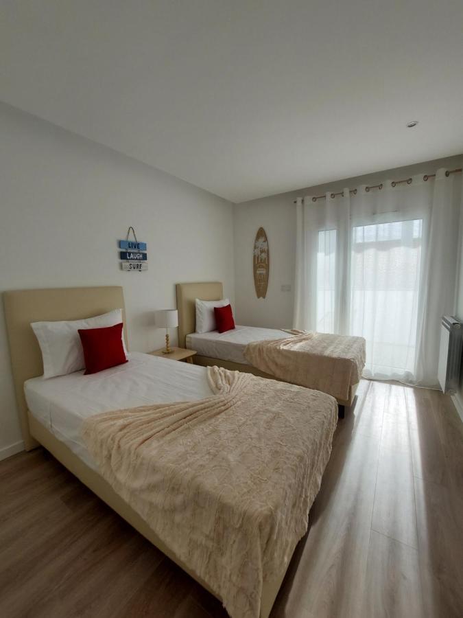 Beach Life Apartment, New, Elegant And Cozy Nazaré Eksteriør billede